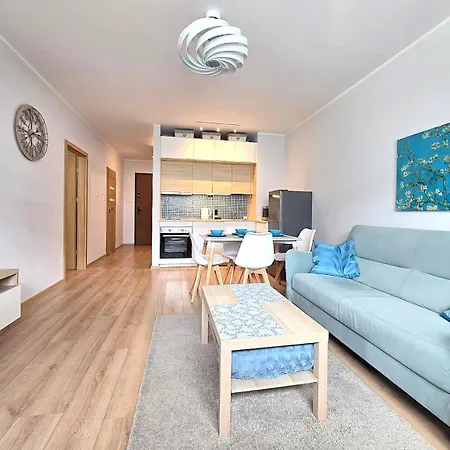 Nicole By Q4apartments * Gdynia